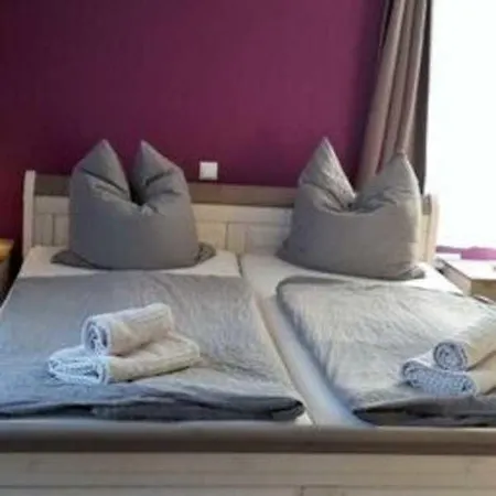 Ferienappartements Middelhagen Apartman *